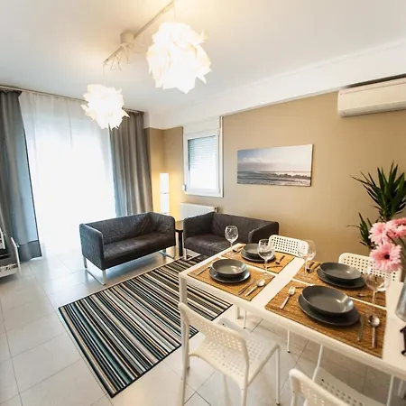 Club 2 Appartement *